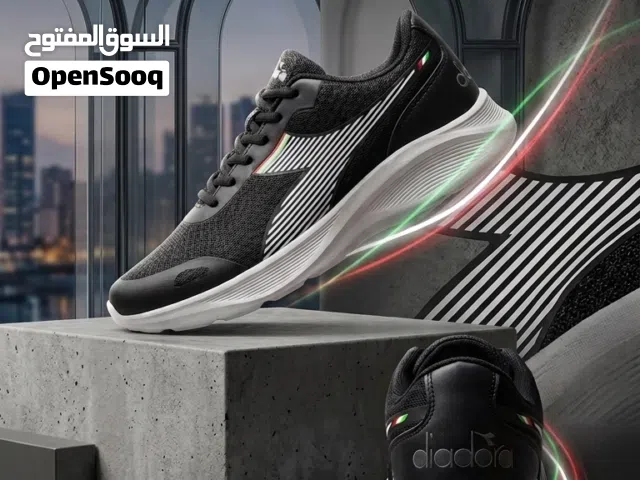 كوتشي ديادورا  رياضي مريح