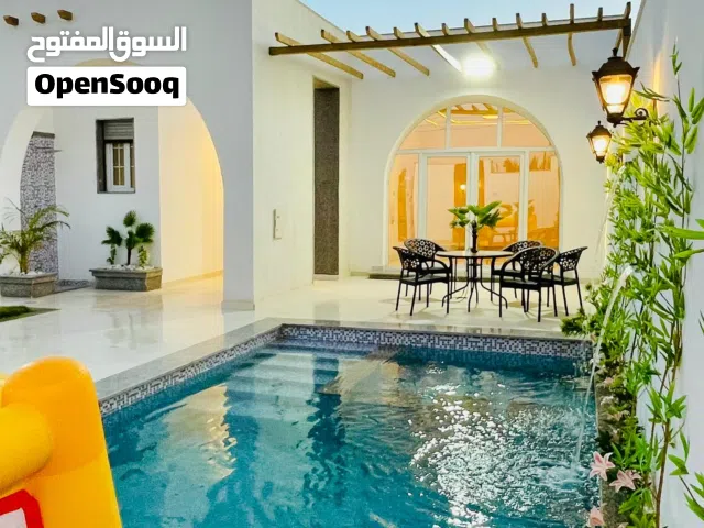 2 Bedrooms Farms for Sale in Tripoli Al-Baesh