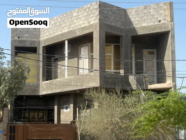 200 m2 3 Bedrooms Townhouse for Sale in Basra Tannumah