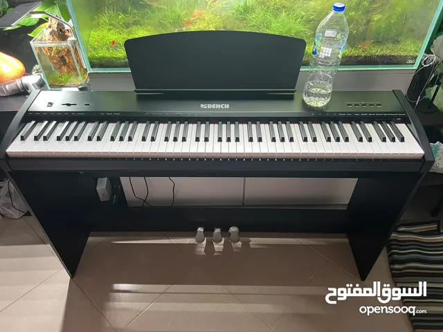 Dench digital piano