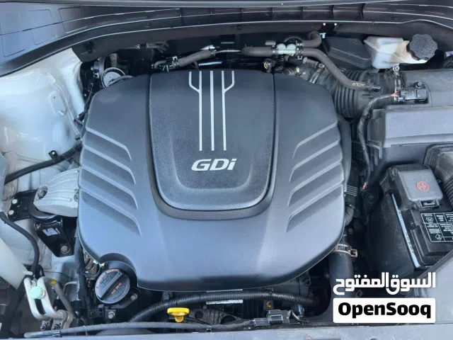 Used Kia Sorento in Tripoli