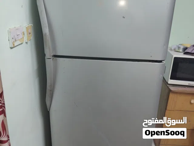 ثلاجه فرجيدير 25 قدم تعمل جيدا ما فيها أي مشكله