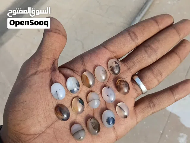 أحجار للبيع جملة وقطاعي التوصيل جميع مدن السلطنة