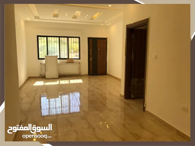 شقة طابق ارضي للبيع في تلاع العلي قرب كلية المجتمع العربي مساحة   144م