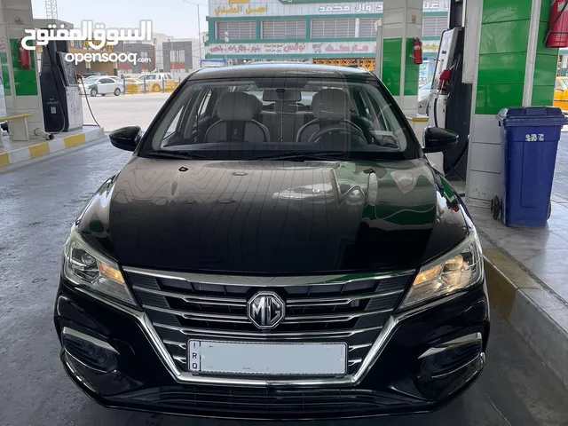 للبيع MG 5 موديل 2023 – فئة ستاندر محرك 1.5 لتر، 4 سلندر. مواصفات اعتيادية رقمها مشروع وطني باسمي