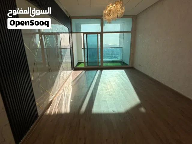 شقه روعه واطلاله عالبحر الراشديه 3 بأبراج عجمان ون
