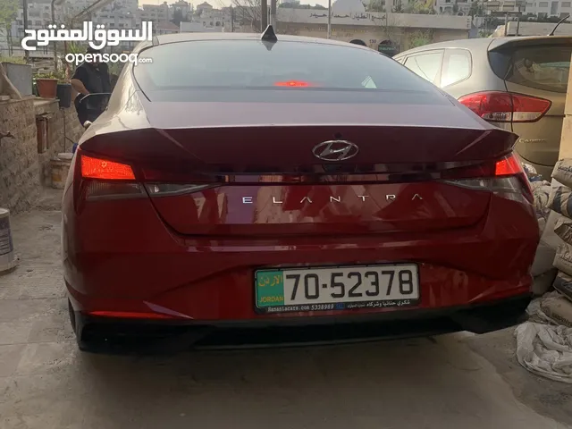 Hyundai Elantra in Amman