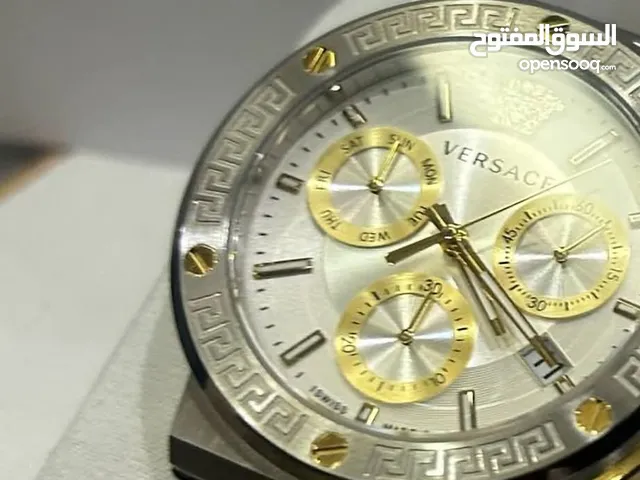 versace chronograph watch. ساعه فرزاتشي ...الماسه الذهبيه. مع كامل مرفقاتها من أجمل وارقى التصاميم.