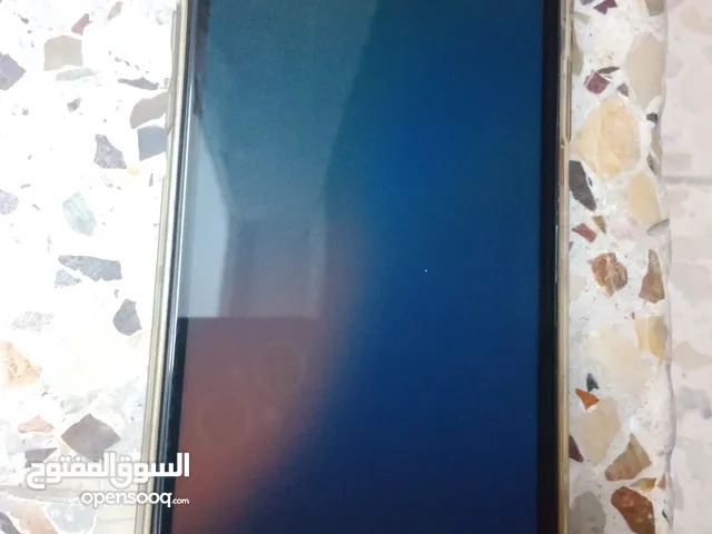 ايفون 11 للبيع شبه الجديد