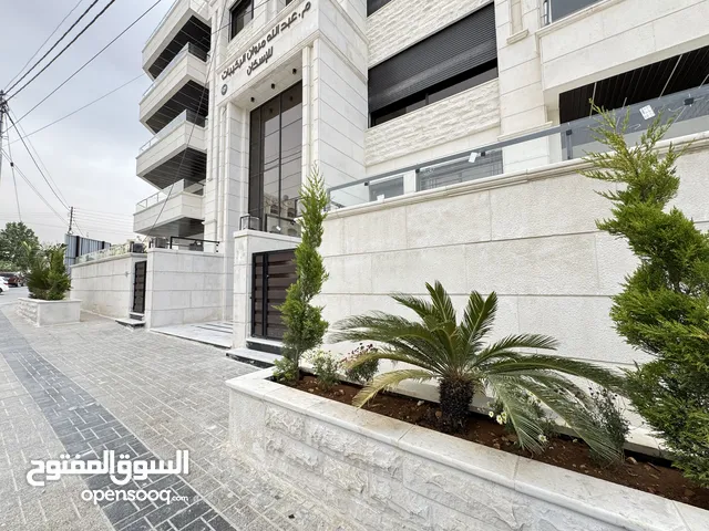 230 m2 4 Bedrooms Apartments for Sale in Amman Khalda