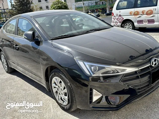 Used Hyundai Elantra in Amman