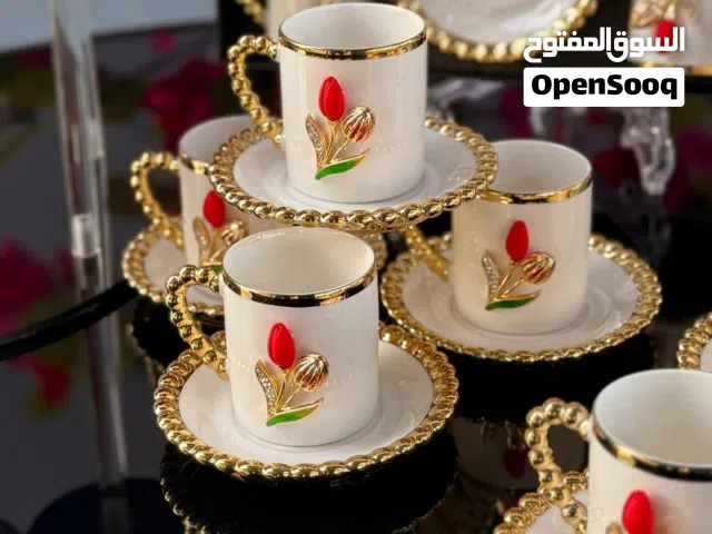 آخر صيحة في عالم فناجين القهوة الحلوة تصميم أنيق ولمسة فخمة تضيف جمال خاص لضيافتك الطقم يحتوي على 6