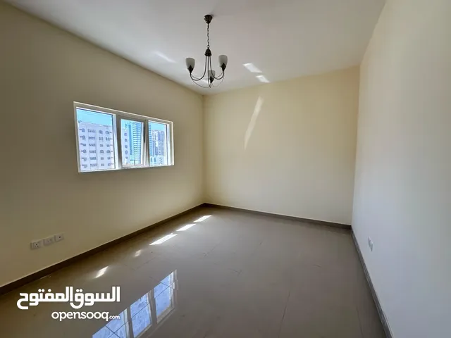1700 ft 2 Bedrooms Apartments for Rent in Sharjah Abu shagara