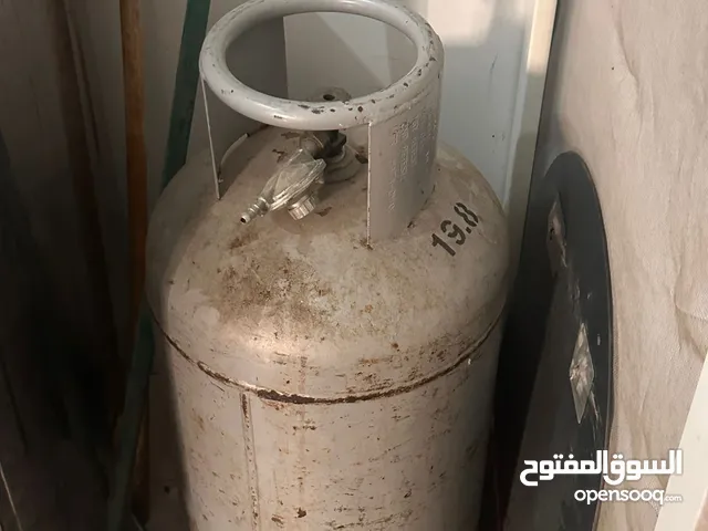 اسطوانة بسعر 20 ريال عماني