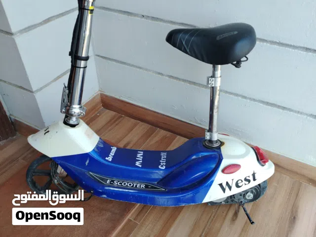 للبيع سكوتر نظيف جدا