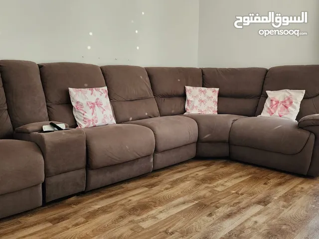 Relaxing Sofa set with dinning table طقم جلوس فاخر مع كرسي استرخاء هزاز