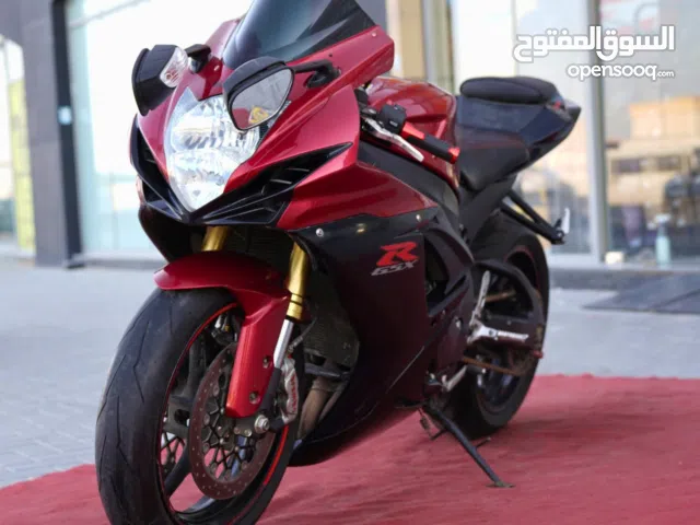 Used 2014 Suzuki GSX-R750 Sport Bike In Sharjah