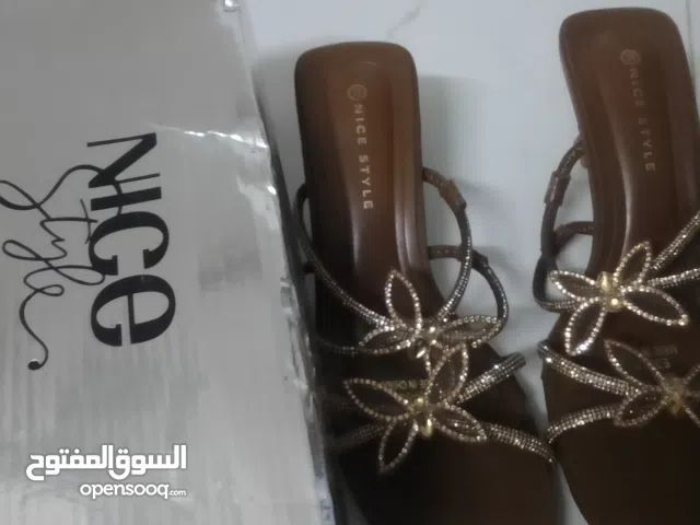 Other With Heels in Muscat