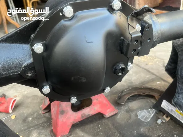 دفرنسات وكوارين وقيور وجنوط نجمه للدسن وتتوفر ايضا كرونات لجميع السيارت على الطلب التواصل وتساب فقط