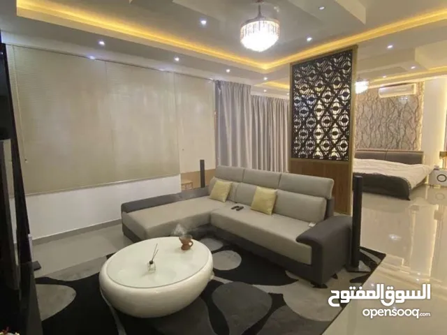 منزل للبيع جميل في بركاء العقده