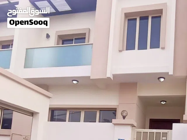 Well-Presented 3+1 Bedroom Villa Next to Madinat Qaboos Park