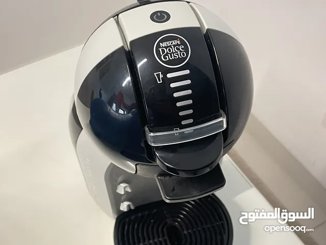 للبيع ماكينة كوفي استخدام خفيف وقمه النظافه 10 دينار
