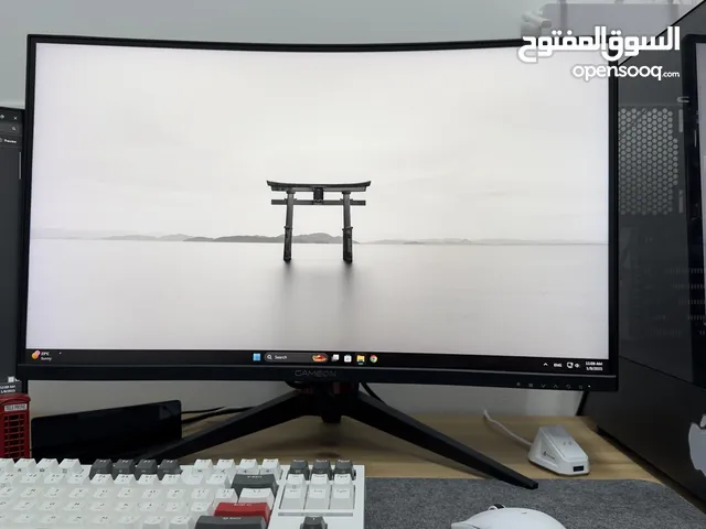 شاشة جيمنج 240 هرتز منحنية