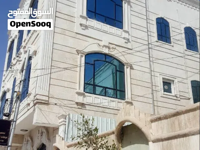 عماره ثلاثه دور شارع 12 قريب 22 مايو