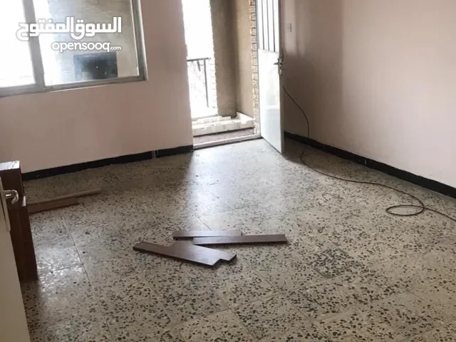 75 m2 2 Bedrooms Apartments for Rent in Baghdad Bataween