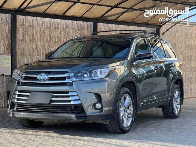 Used Toyota Highlander in Amman