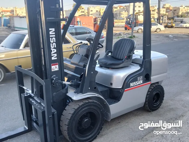 رافعات شوكية للبيع