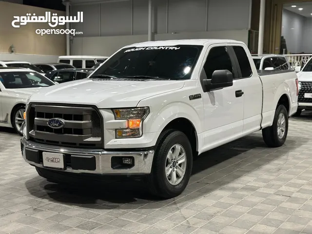 Ford F-150 2015 in Central Governorate