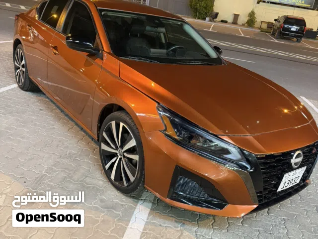 للبيع نيسان التيما2022 إس آر أوراق جمارك مفحوصه شامل وجاهزه للتسجيل وبحاله ممتازه