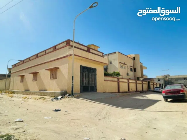 20 m2 More than 6 bedrooms Villa for Sale in Ajdabiya Other