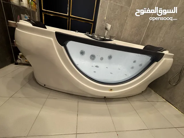 جاكوزي استعمال قليل للبيع