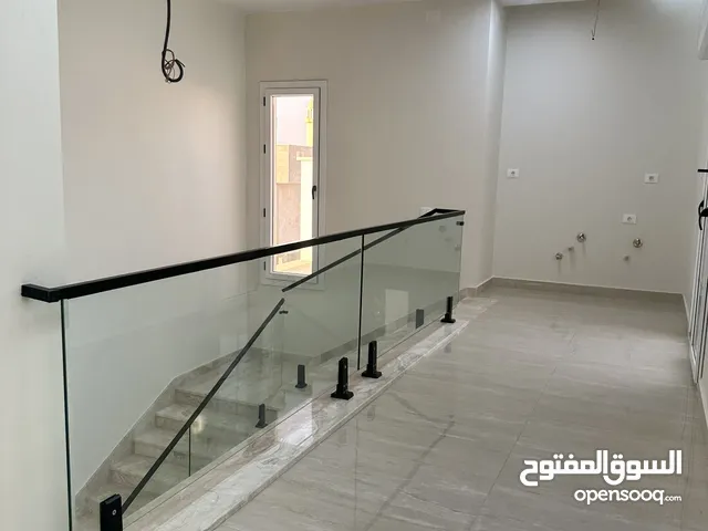 690 m2 3 Bedrooms Villa for Sale in Tripoli Al-Mashtal Rd