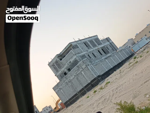 ازالة الدهانات القديمه برمل