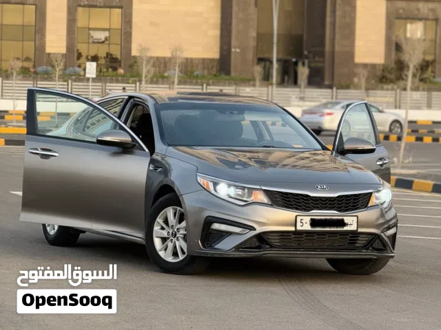 Used Kia K5 in Tripoli