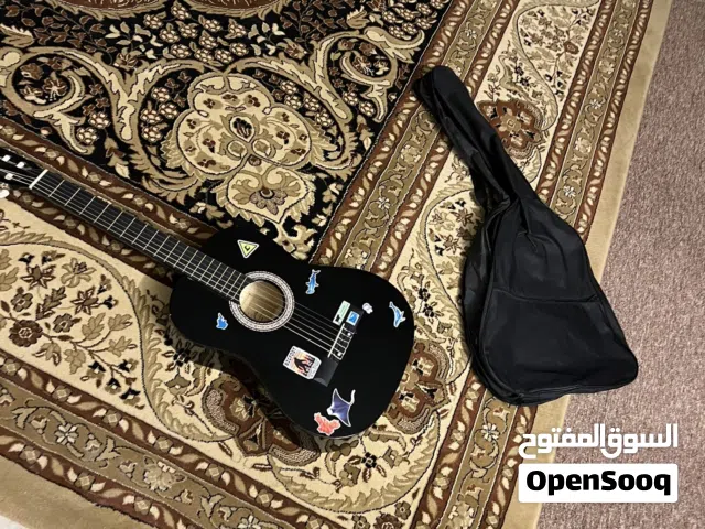 � قيتار كلاسيك للبيع – حالة ممتازة