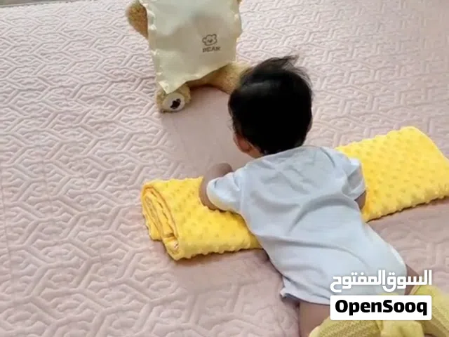 دبدوب تهدئة الاطفال مع البطانية