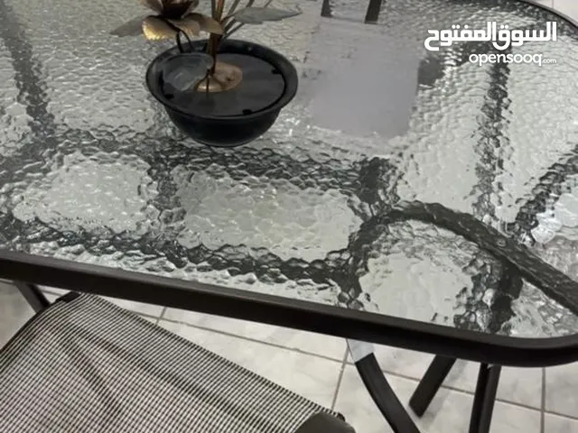 Garden/Balcony Set – Glass Table +4 Chairs طاولة زجاج + 4 كراسي للحديقة أو البلكونة (شبه جديدة)