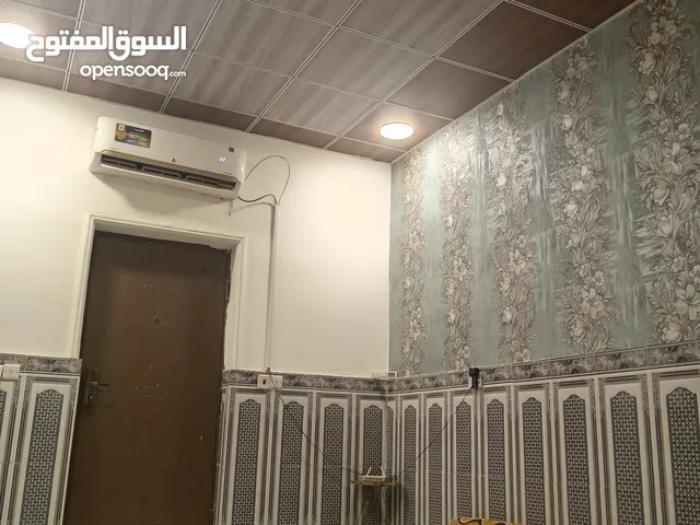 100 m2 2 Bedrooms Townhouse for Sale in Basra Al Muwafaqiya
