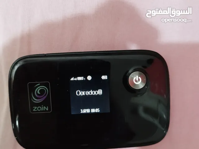 راوتر zain مفتوح جميع الشبكات داخل وخارج الكويت بالبطارية الاصليه 3000 امبير بحالة جيدة جدا