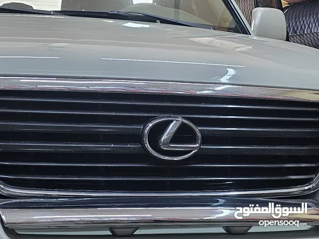 شبك استيشن لكزس من موديل 98 و طالع