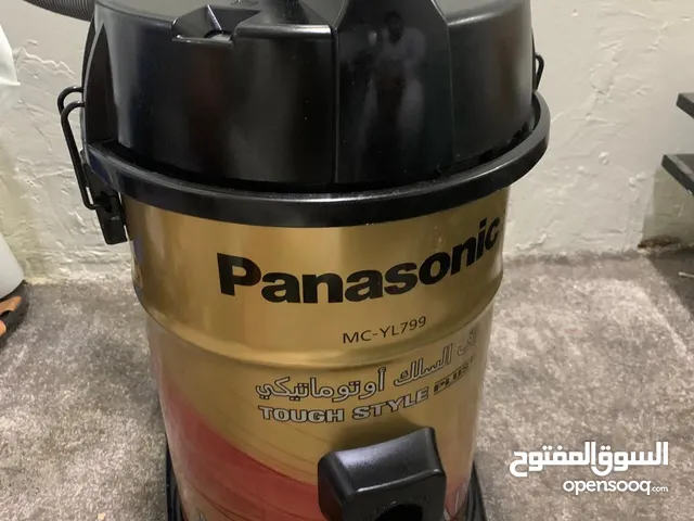 ‏البيع على مكنسة باناسونيك الشكل الجديد القوة 2400 واط 21 لتر صناعة في اليابان كامل المرفقاتها شغال