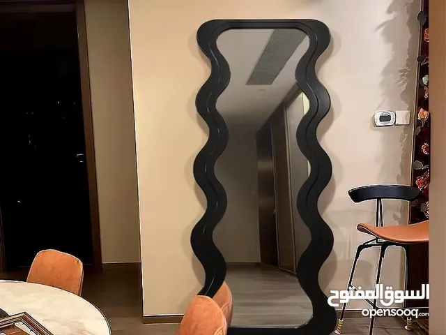 مرايا ستاند بإطار مخملي فاخر 160×60 سم – تعرضك بكامل أناقتك طار مخملي ناعم وفخم