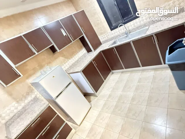 2 bedroom flat for rent in hoora