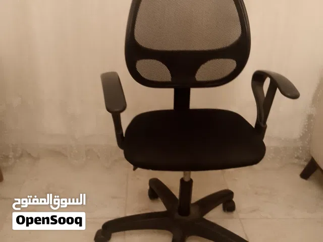 كرسي مكتب للبيع مستخدم استخدام بسيط جدا