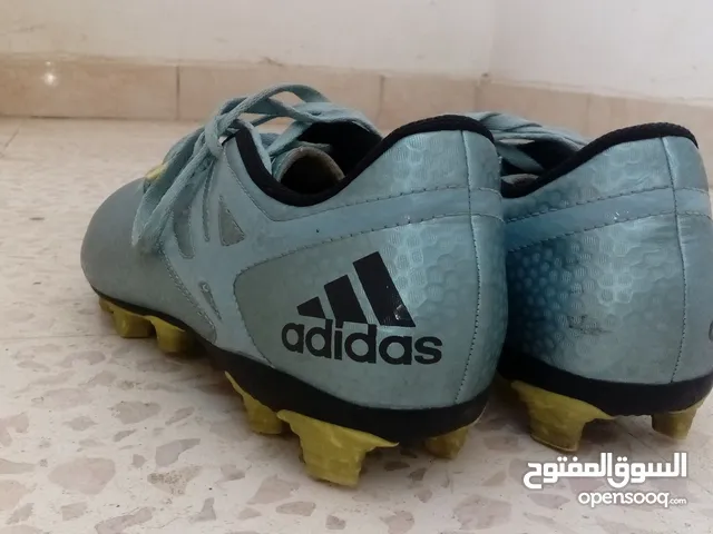 39 Sport Shoes in Gharbia