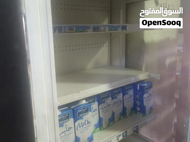 ثلاجة خدمات للبيع